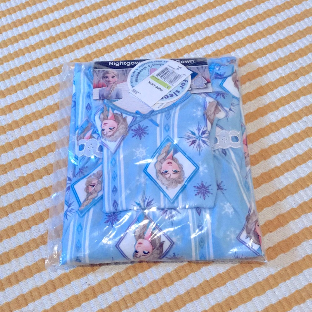 NWT Elsa Frozen Nightgown with matching doll dress